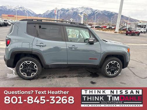 2016 Jeep Renegade Trailhawk