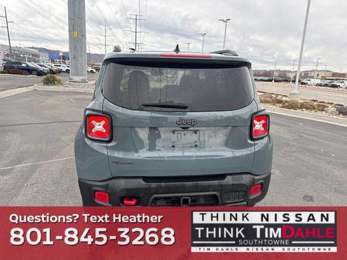 2016 Jeep Renegade Trailhawk