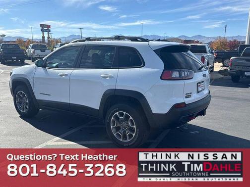 2021 Jeep Cherokee Trailhawk