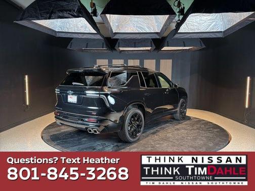 2025 Chevrolet Traverse RS