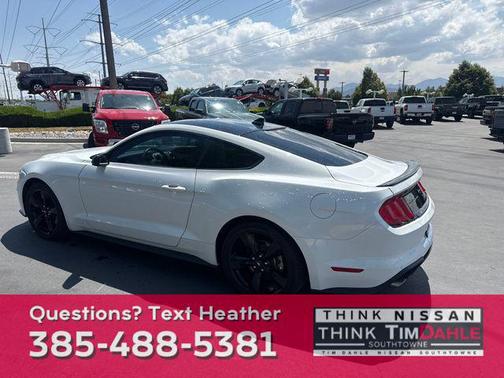 2021 Ford Mustang EcoBoost