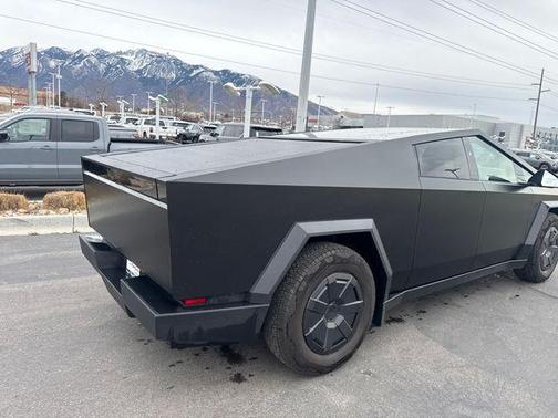 2025 Tesla Cybertruck All-Wheel Drive