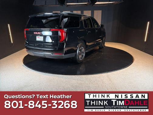 Onyx Black 2025 GMC Yukon XL 4WD Elevation