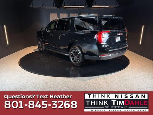 Onyx Black 2025 GMC Yukon XL 4WD Elevation