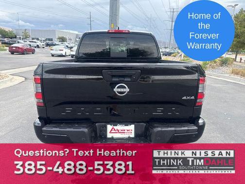 2025 Nissan Frontier SV