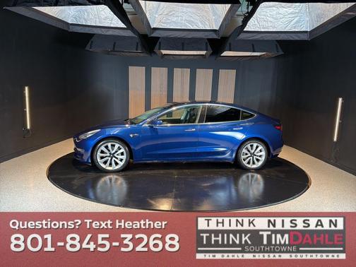 Blue 2019 Tesla Model 3 Long Range