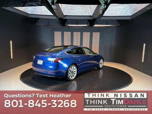 Blue 2019 Tesla Model 3 Long Range