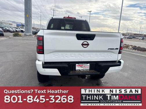 2024 Nissan Frontier PRO-4X
