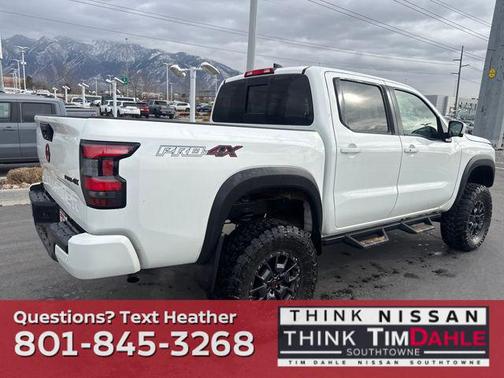 2024 Nissan Frontier PRO-4X