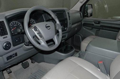 2017 Nissan NV Passenger NV3500 HD SL V8
