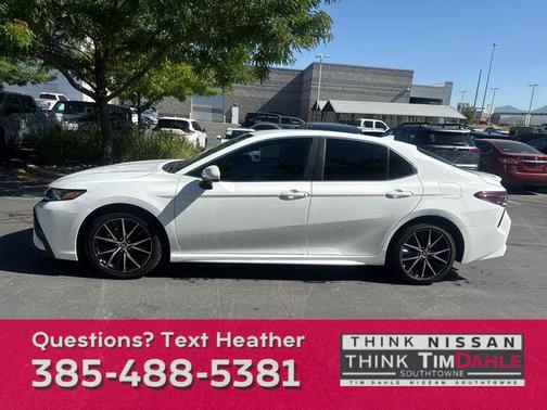 2021 Toyota Camry SE