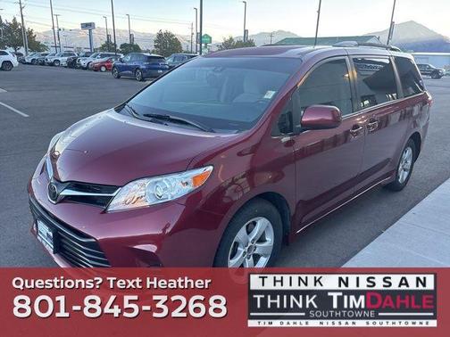 2020 Toyota Sienna LE