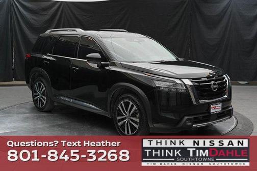 2023 Nissan Pathfinder Platinum 4WD