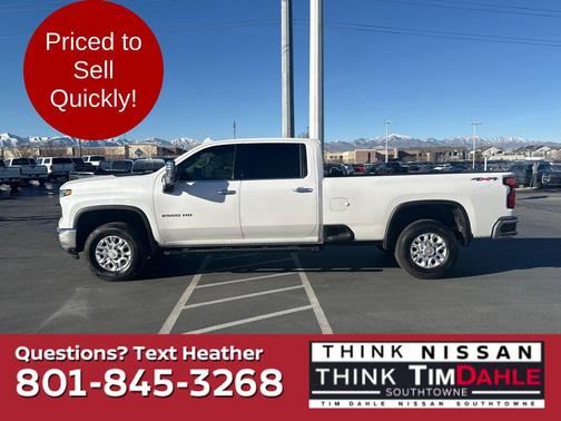 Iridescent Pearl Tricoat 2024 Chevrolet Silverado 2500 LTZ