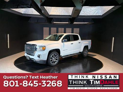 Summit White 2022 GMC Canyon Denali