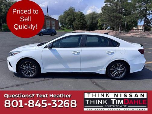 Snow White Pearl 2023 Kia Forte GT-Line