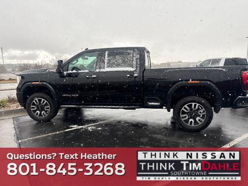 2022 GMC Sierra 2500 AT4