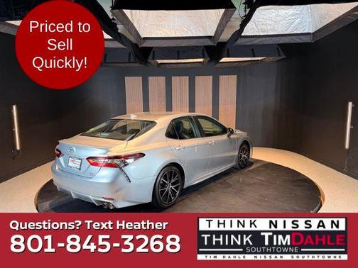 Celestial Silver Metallic 2024 Toyota Camry SE