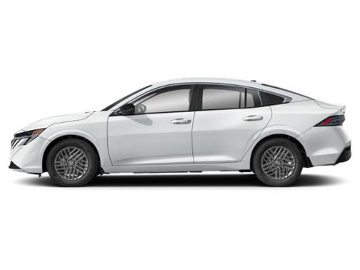 Aspen White Tricoat 2026 Nissan Sentra SL