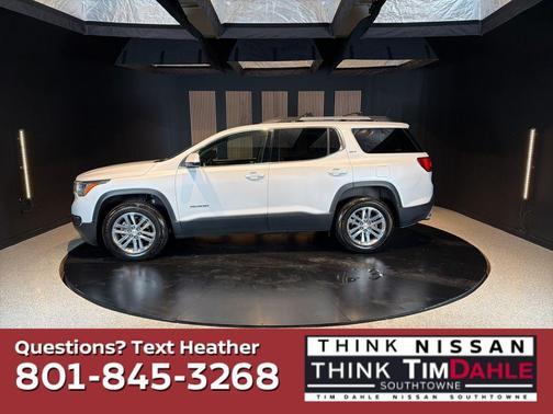 White Frost Tricoat 2019 GMC Acadia SLT-1