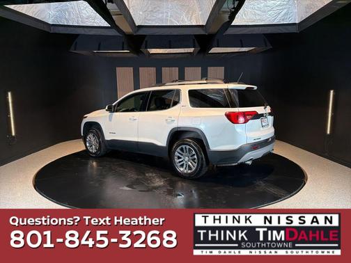 White Frost Tricoat 2019 GMC Acadia SLT-1
