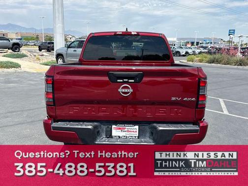 2023 Nissan Frontier SV