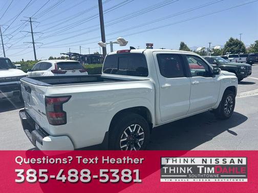 2024 Nissan Frontier SL