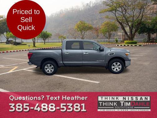 2017 Nissan Titan SV