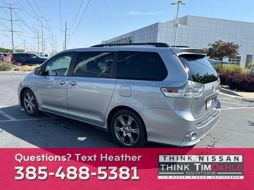 2017 Toyota Sienna SE