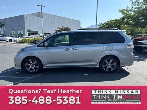 2017 Toyota Sienna SE