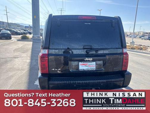 2008 Jeep Commander Sport