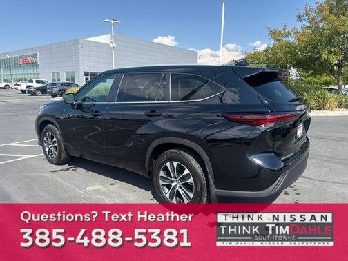 2024 Toyota Highlander XLE