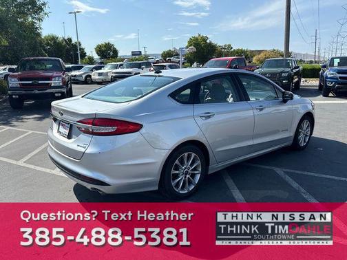 2017 Ford Fusion Hybrid SE