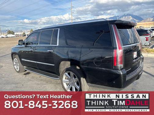 2017 Cadillac Escalade ESV Premium Luxury