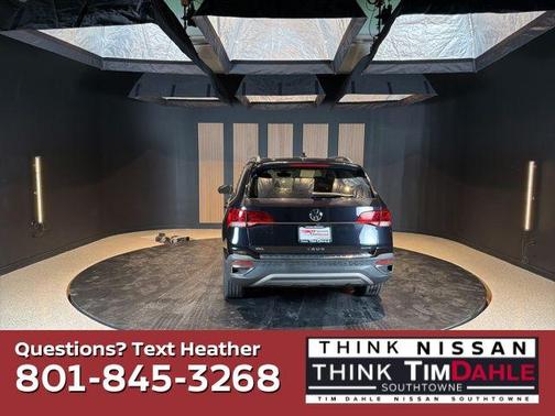 Deep Black 2023 Volkswagen Taos 1.5T SEL