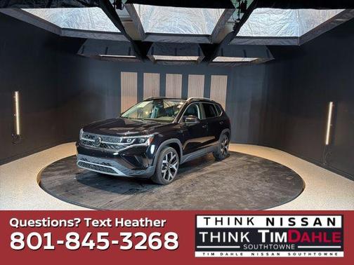 Deep Black 2023 Volkswagen Taos 1.5T SEL