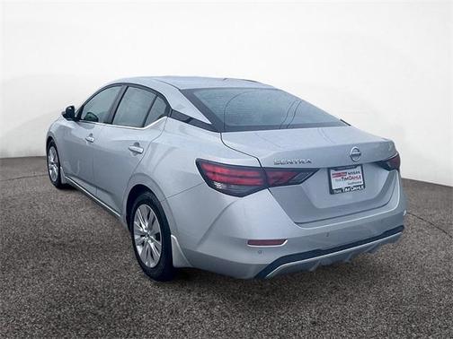 Brilliant Silver Metallic 2020 Nissan Sentra S