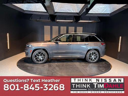 Baltic Gray Metallic Clearcoat 2022 Jeep Grand Cherokee 4xe Summit Reserve