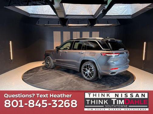 Baltic Gray Metallic Clearcoat 2022 Jeep Grand Cherokee 4xe Summit Reserve