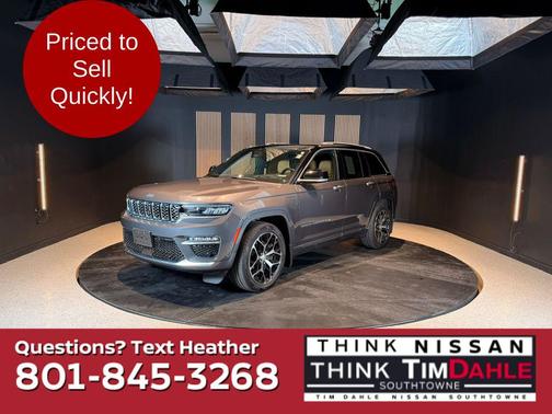 Baltic Gray Metallic Clearcoat 2022 Jeep Grand Cherokee 4xe Summit Reserve