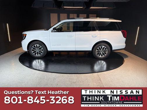 Oxford White 2025 Ford Expedition Platinum