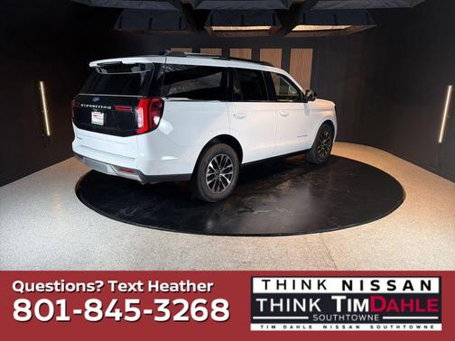 Oxford White 2025 Ford Expedition Platinum