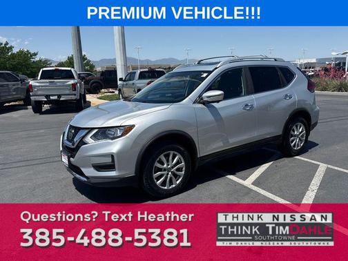 2018 Nissan Rogue SV