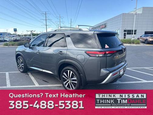 2024 Nissan Pathfinder Platinum 4WD
