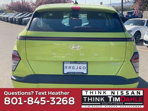 2024 Hyundai KONA EV SE