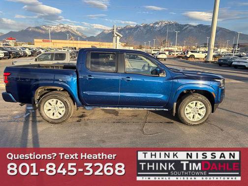 2022 Nissan Frontier SV