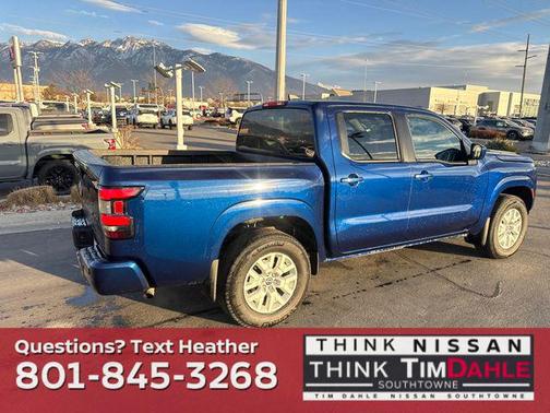 2022 Nissan Frontier SV