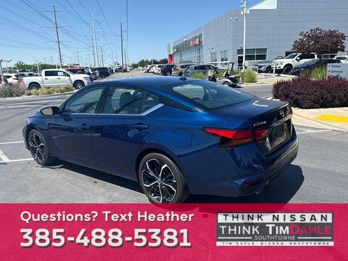 2023 Nissan Altima SR FWD