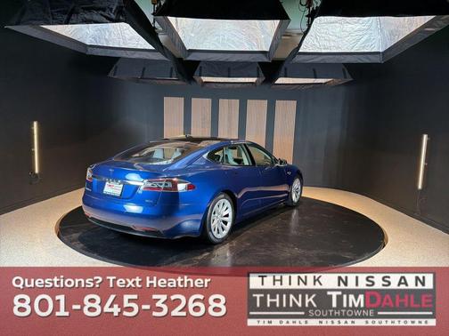 2016 Tesla Model S 90D