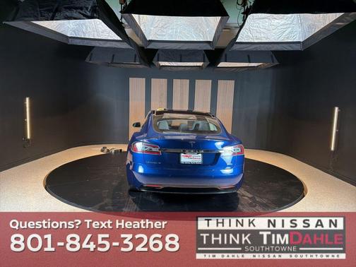 2016 Tesla Model S 90D